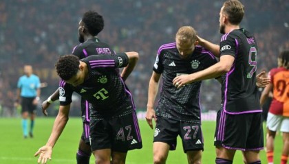 乐鱼体育app-拜仁从“地狱”死里逃生，这是狗屎运还是冠军相？