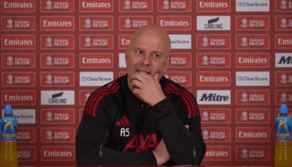 乐鱼体育-利物浦需要战术稳定性吗？斯洛特：我不理解，听不懂你意思